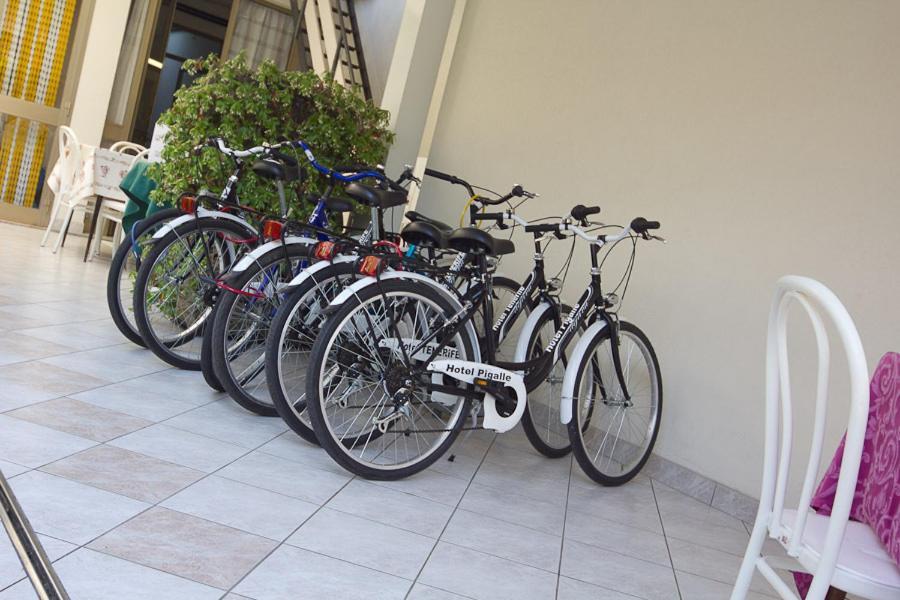 Hotel Pigalle Riccione Exterior photo